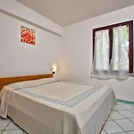 Apartmanhotel L'oasi Di Ottiolu 3*